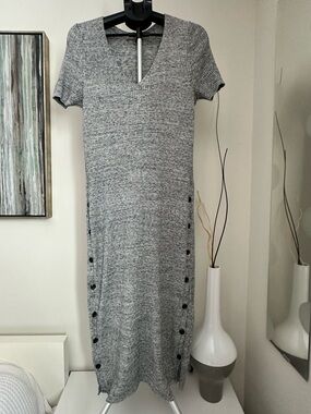Philosophy Size XL Gray Ribbed Midi Dress with Side Buttons